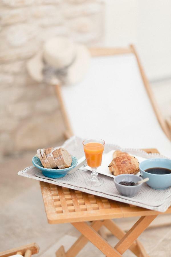 Villeneuve  Provence Dodo Bed & Breakfast エクステリア 写真